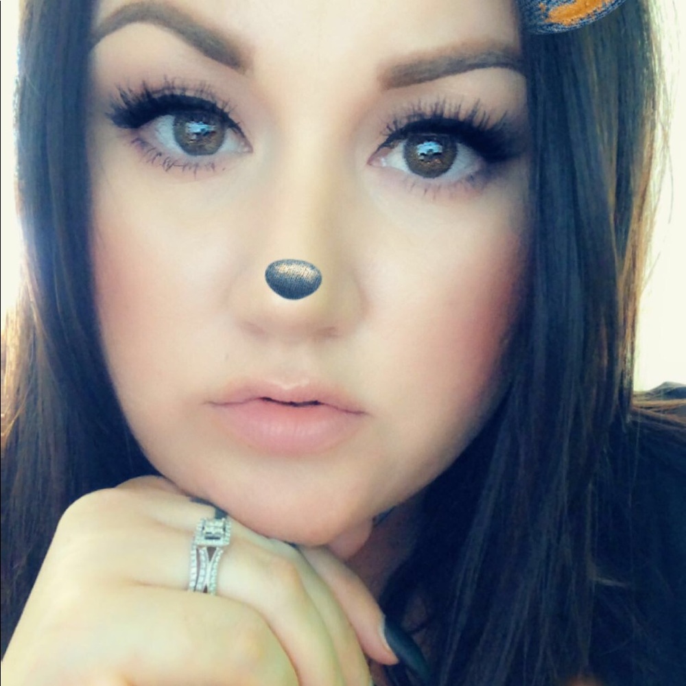 Meet your Posher, Erin